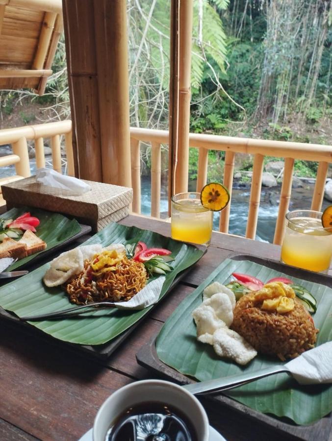 Aksha Riverside Ubud Tampaksiring Bagian luar foto